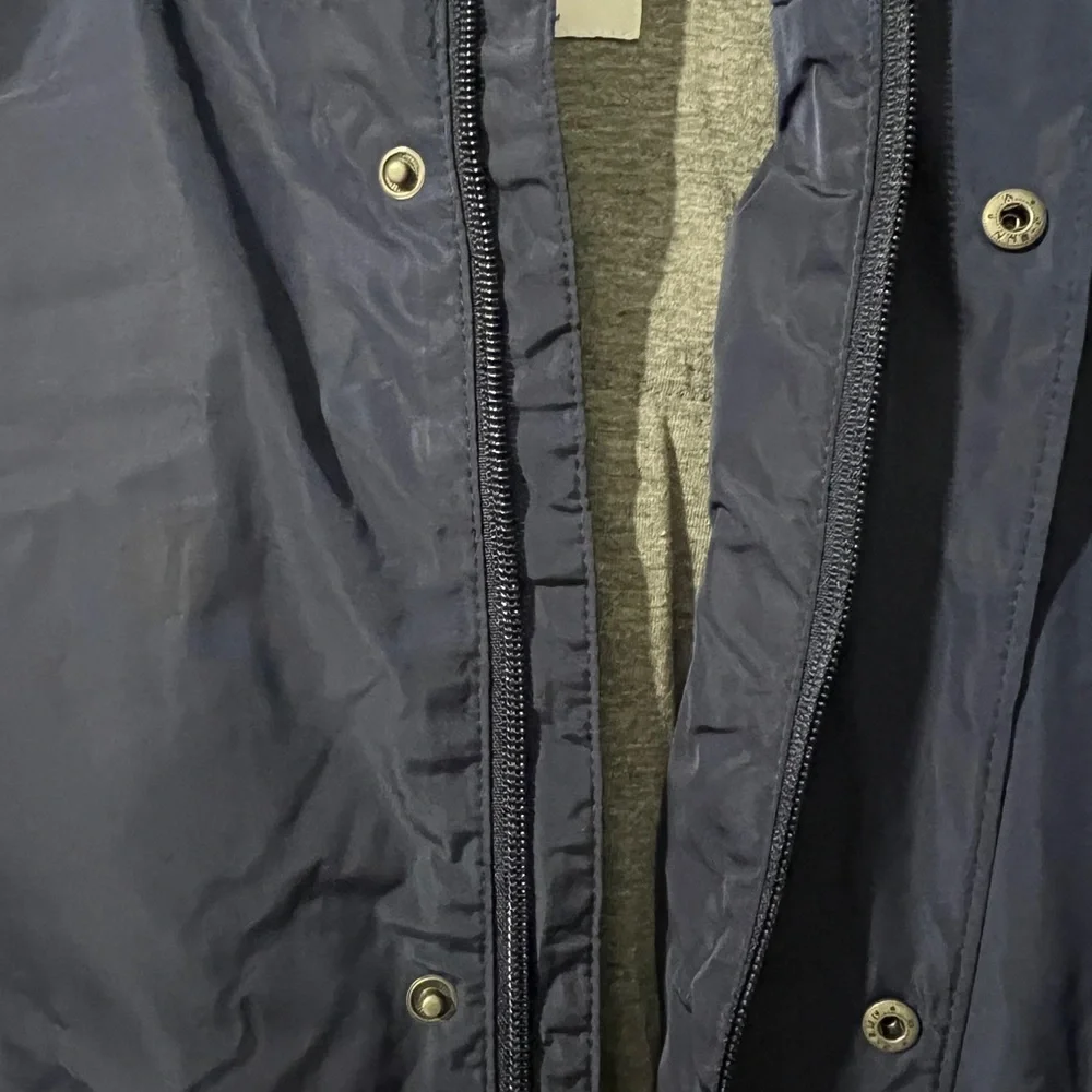 Water Resistant Jacket - Picture 3 of 7